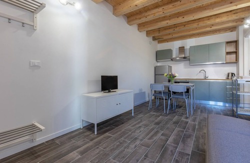 Province of Bologna Apartment | GuestHost - Cozy apartment equipped with all comforts to accommodate up to 3 people, including an outdoor patio where you can enjoy pleasant moments of relaxation. The accommodation is located in the Borgo Panigale district, a very quiet residential area