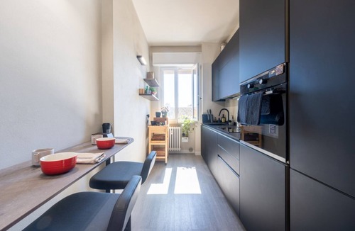 Parma City Centre Apartment | GuestHost - Parma Modern Apartment Balcony!