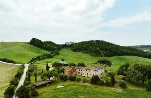 Torre A Castello Apartment | GuestHost - Ulivo-Chianti Charming Flat with Private Parking!