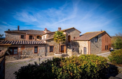 Torre A Castello Apartment | GuestHost - Ulivo-Chianti Charming Flat with Private Parking!