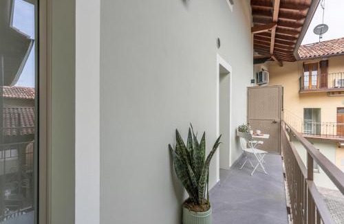 Treviglio Apartment | GuestHost - Vivaldi Primavera Apartment