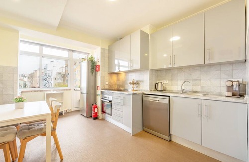 Sao Jorge de Arroios Apartment | GuestReady - Happy Home in Santa Cruz
