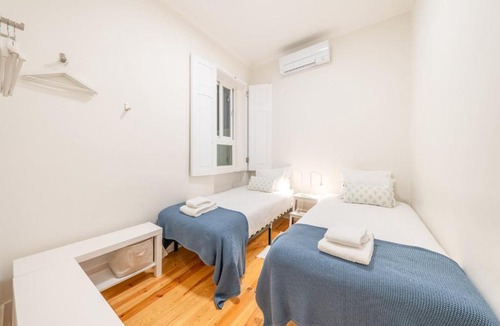 Sao Jorge de Arroios Apartment | GuestReady - Saldanha Building Garden