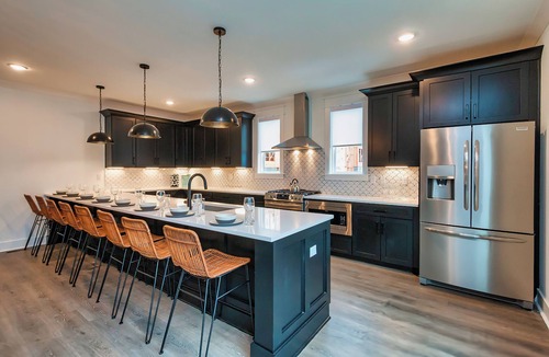 Edgehill House | GULCH HOME - HOT TUB - ROOF TOP - WALKABLE