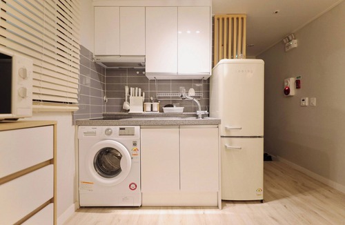 Seocho-dong Apartment | Gyoedae 301-oneroom villa Nambu terminal