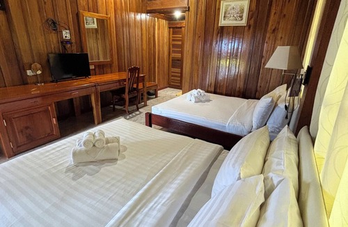 Khlong Yai Hotel | Hadson Resort