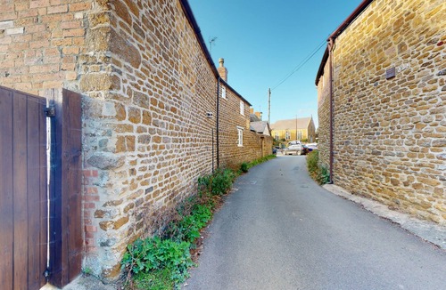 Adderbury Cottage | Hannah's Cottage | Adderbury Holiday Let | 1 Bed & Sleeps 2