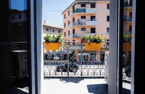 Saragozza-Porto Apartment | Happy Home: Three-room apartment for Holidays Bologna Center