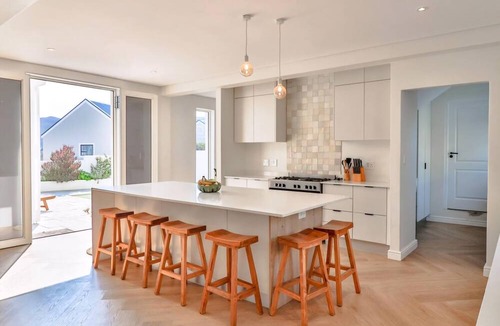 Westcliff Apartment | Haven at Drake's Cove | Secure family home | pool
