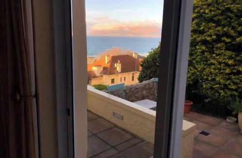 St. James Villa | Havenzicht ❤ heavenly ocean views ❤ BBQ