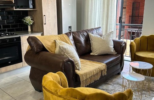 Orlando East Apartment | Heart of Soweto Cozy Apartment