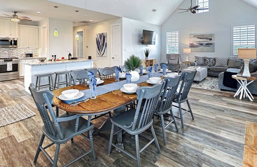 Pirates Beach House | Heated Pool Hot Tub 2 King Beds Firepit Prime Location