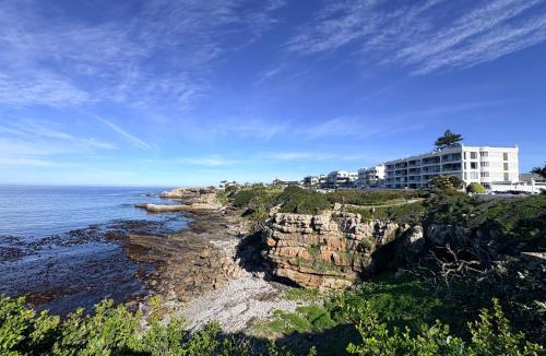 Hermanus City-Centre Apartment | Hermanus Waterfront Boho Studio Apartment, Whale Coast Hideaway