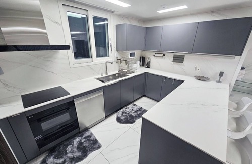 Seocho-dong Apartment | *High-end Gangnam＊Seocho Gran Xi＊4Bdr+2Bath+148sqm
