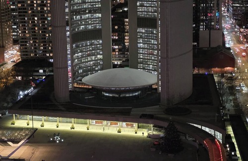 Financial District Condo | High-Rise Serenity in Heart of Downtown! Rare condo above Nathan Phillips Square