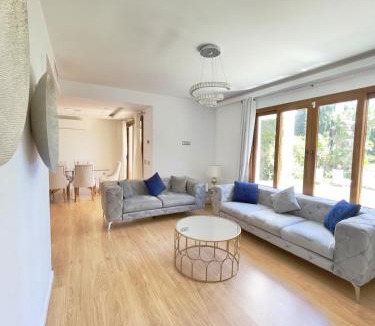 Benalmadena House | Higueron Rivera House