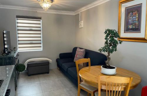 Greater Johannesburg Metropolitan Area Bed & Breakfast | Hill Luxury Cottage