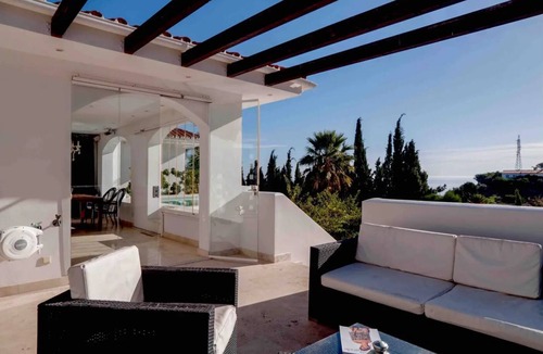 Torreblanca House | Hilltop Jacuzzi House