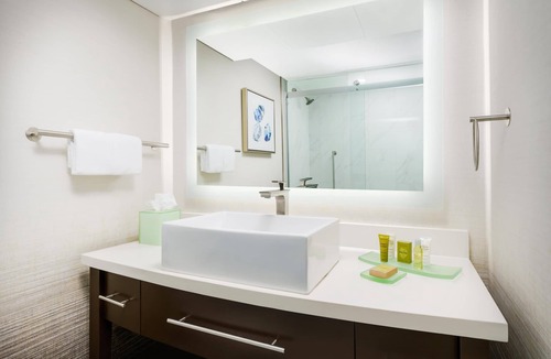 University Place Hotel | Hilton Charlotte University Place