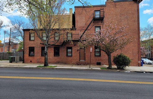 Downtown Baltimore Apartment | Historic Home in Union Square, Baltimore.