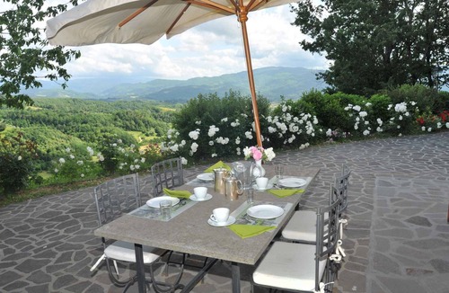 Gattaia Apartment | Holiday apartment mit Pool