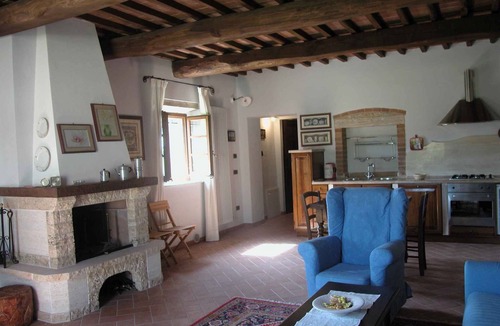 Asciano Apartment | Holiday apartment with outdoor pool