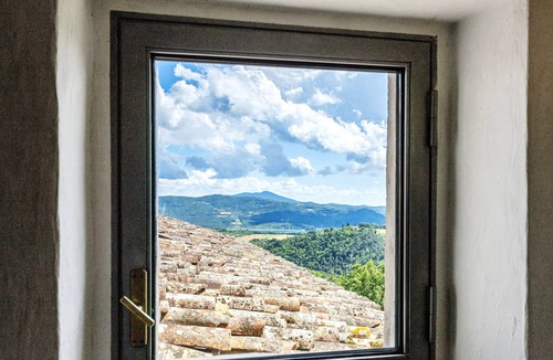 Barberino di Mugello House | Holiday Home 'Antico Casale Del Pozzo' with Private Terrace, Wi-Fi and Air Conditioning