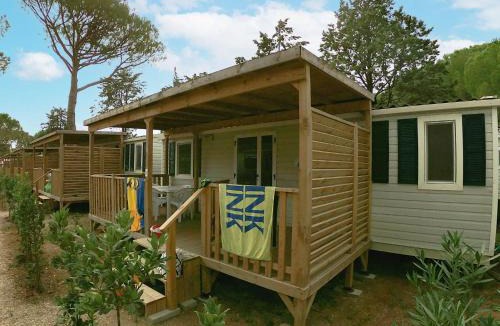 Marina di Bibbona House | Holiday Home Campeggio del Forte-7 by Interhome