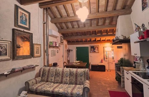 Saludecio House | Holiday Home 'Domus Giò Giò' with Sea View, Wi-Fi, and Air Conditioning