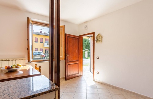 Santa Croce sull'Arno House | Holiday Home 'Enza's Petite Maison' with Wi-Fi