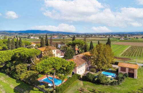 San Miniato House | Holiday Home Fattoria di Scaletta by Interhome