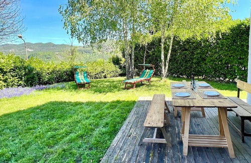 Grizzana Morandi House | Holiday Home 'Grizzana Paradise' with Mountain View, Private Garden and Wi-Fi