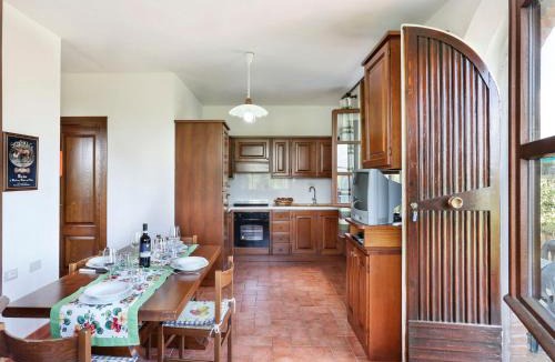 Terricciola House | Holiday Home Il Pescatore - TER103 by Interhome