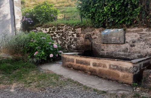 Fanano House | Holiday Home 'La Casa Della Piazzetta' with Mountain View, Shared Garden and Wi-Fi