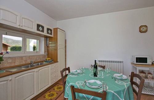 San Feliciano House | Holiday Home near Lake Trasimeno