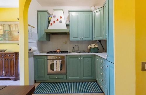 Londa House | Holiday Home 'Oasi Del Mugello' with Private Garden and Wi-Fi