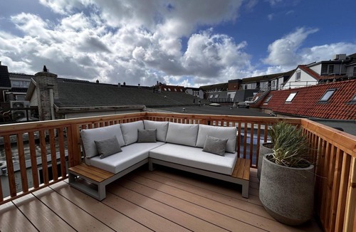 Egmond aan Zee House | Holiday home with terrace in the center of Egmond aan Zee