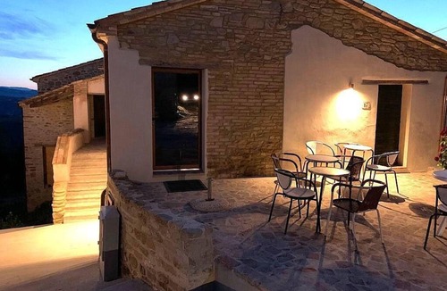 Saludecio House | Holiday house Saludecio for 1 - 14 persons with 6 bedrooms - Holiday home