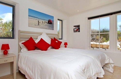Kommetjie House | Holiday house Simons Town for 1 - 8 persons with 4 bedrooms - Holiday home