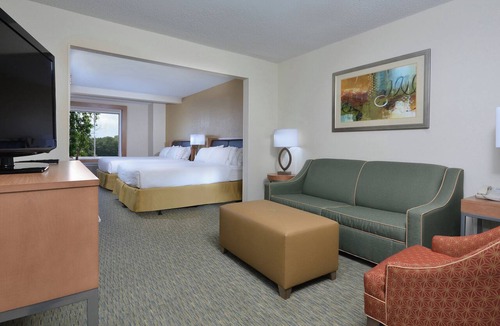 Archdale Hotel | Holiday Inn Express Hotel & Suites High Point South by IHG