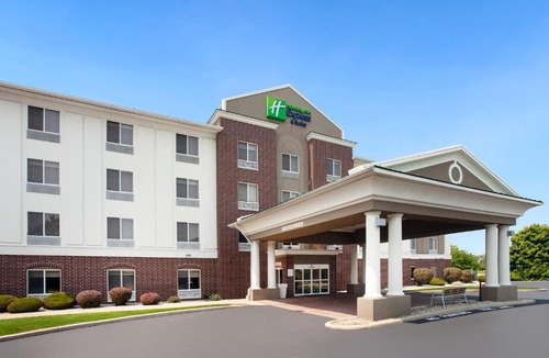 Lansing Hotel | Holiday Inn Express Hotel & Suites Chicago South Lansing by IHG