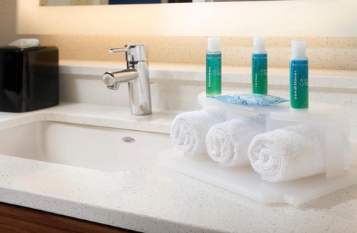 College Park Hotel | Holiday Inn Express & Suites College Park - University Area by IHG