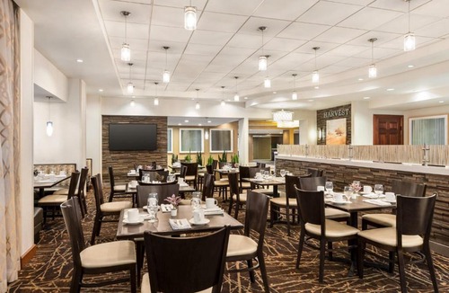 Gaithersburg Hotel | Holiday Inn Gaithersburg by IHG