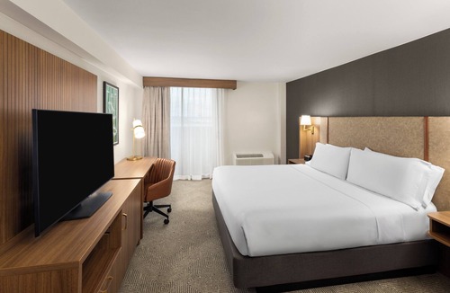 Midtown Hotel | Holiday Inn Nashville - Vanderbilt (Dwtn) by IHG