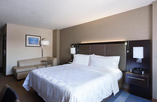 Southwest Federal Center Hotel | Holiday Inn Washington Capitol - Natl Mall by IHG