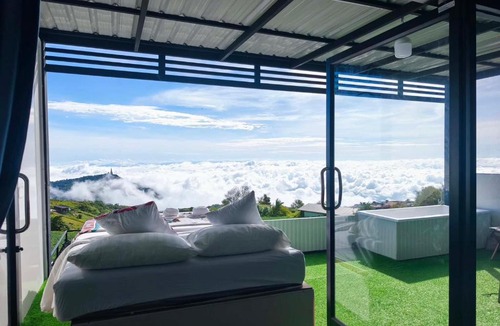 Lom Kao House | Holiday view ภูทับเบิก