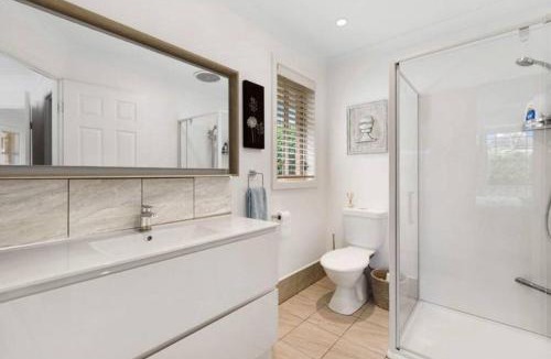 Sunshine Bay House | Home, but closer to the beach