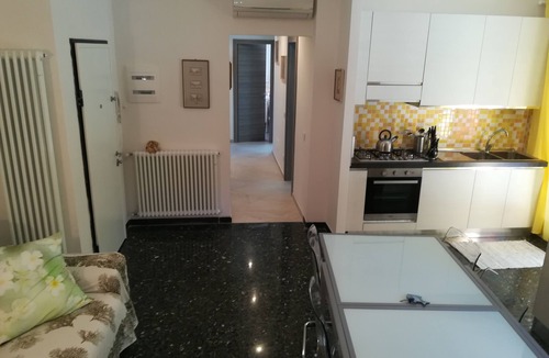 Cinque Terre House | Home by the sea (Rainbow Home), via 4 novembre 15, first floor.
