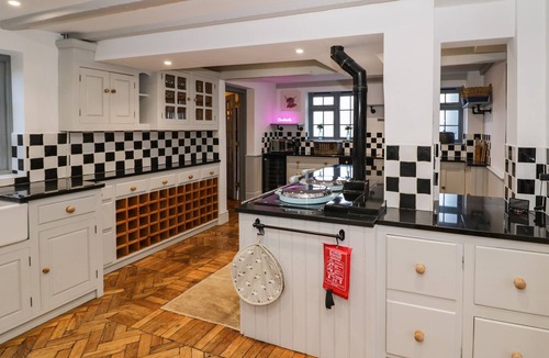 Priors Marston Cottage | Home Farm Cottage