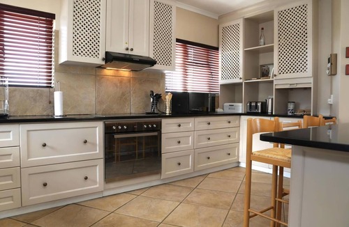 Voelklip Apartment | Home with an Ocean View | Voelklip